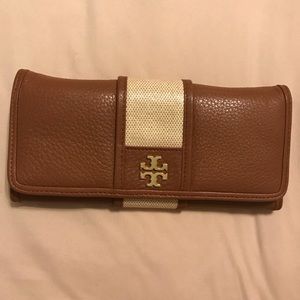 NEVER USED TORY BURCH VINTAGE WALLET